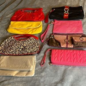 Wristlet and Clutch‎ Bundle